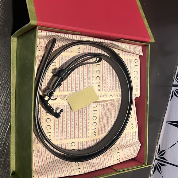 Black Gucci belt with original box and bag - Picture 3 of 6